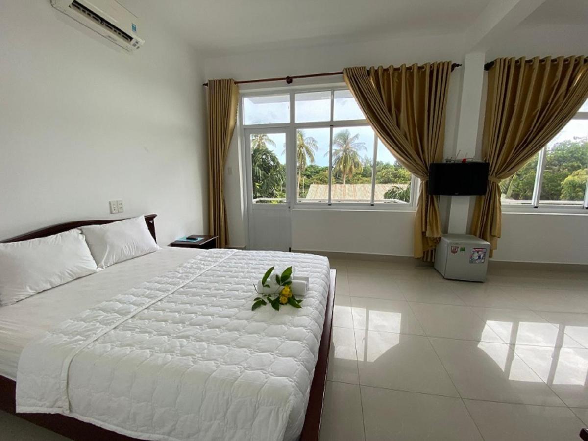 Con Dao Guesthouse Chi Khu Co Ong Buitenkant foto